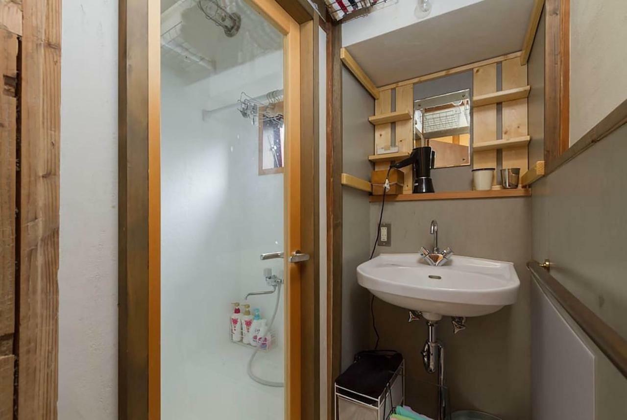 Hotel Bar併設の仕掛け満載忍者ハウス!Wi-Fi!天王寺電車で15分!帝塚山四丁目駅3メートル! Ōsaka Exterior foto